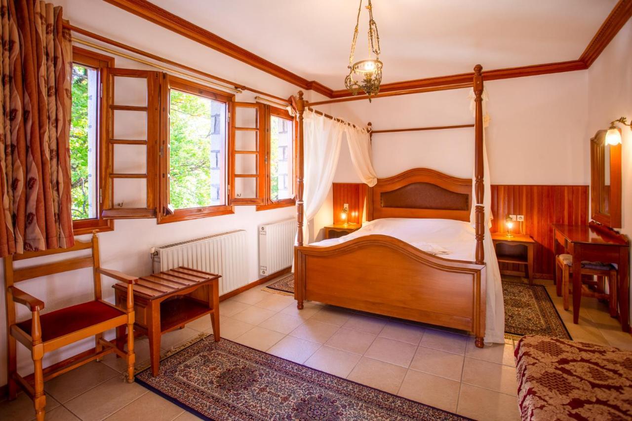 Hotel Adonis Metsovo Exterior foto