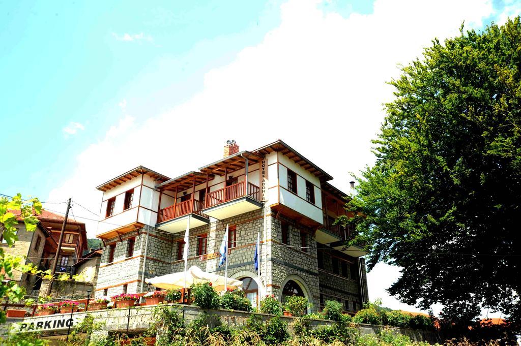 Hotel Adonis Metsovo Exterior foto