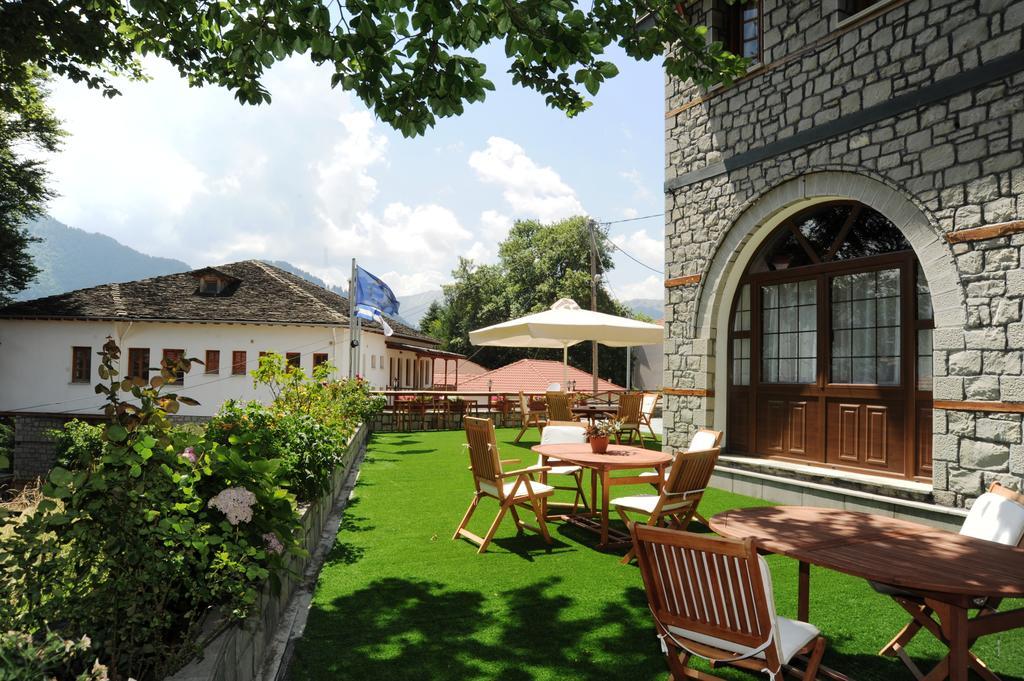 Hotel Adonis Metsovo Exterior foto